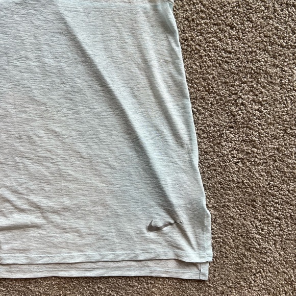 Nike running tank top - Picture 3 of 6